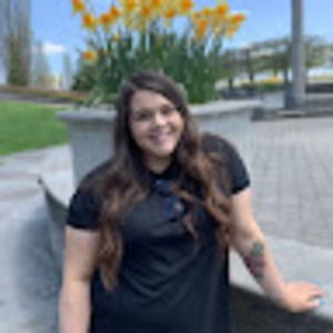 Meet your Posher, Justine